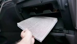 اهمیت تعویض فیلتر کابین خودرو